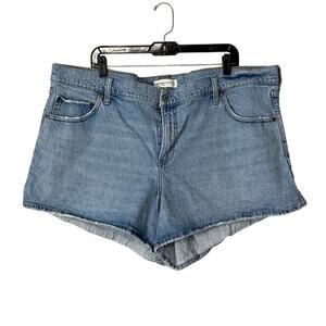 Abercrombie & Fitch mid rise jean shorts Size 35